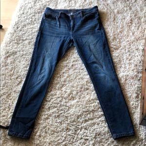 DL 1961 “Florence” Instasculpt Jeans in Warner